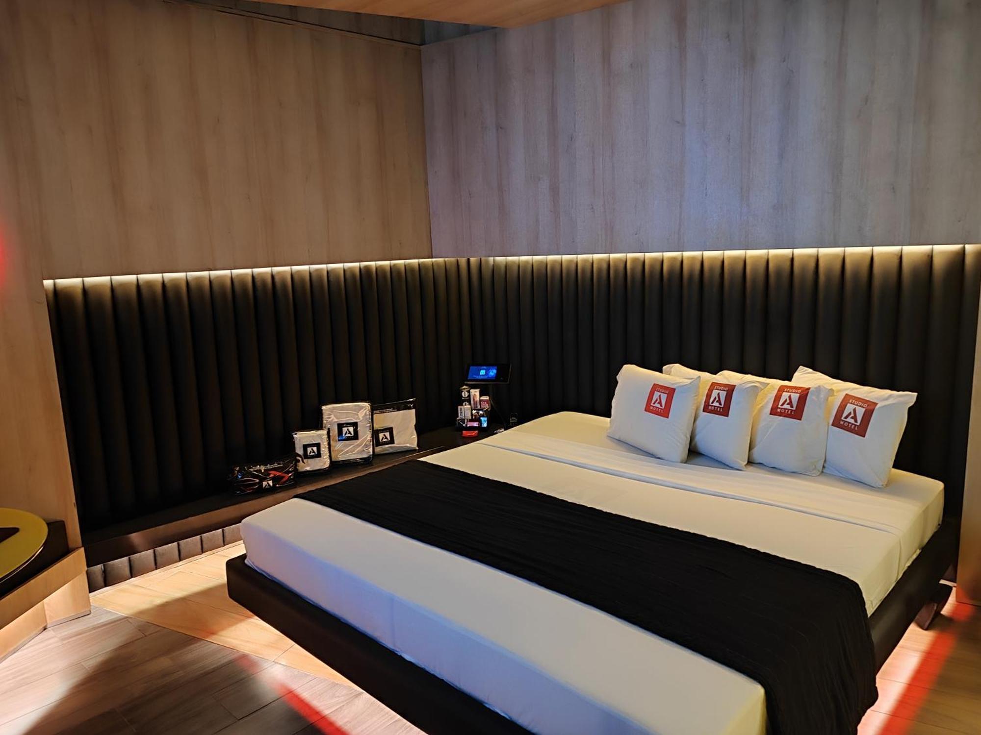Hotel do amor A *